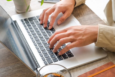 リモー卜ワーク環境下の新人・若手育成